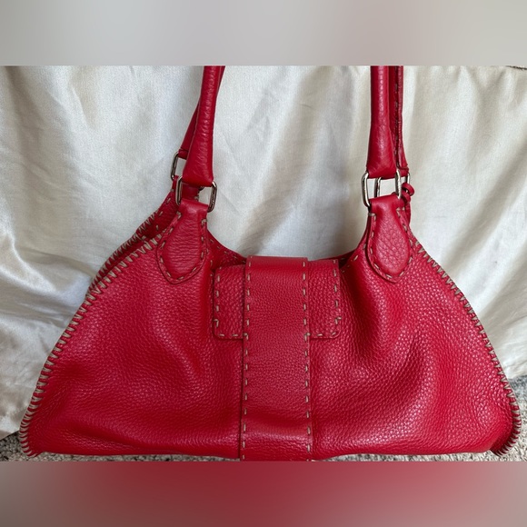 Red Fendi leather shoulder bag with tan stitching - Picture 2 of 13
